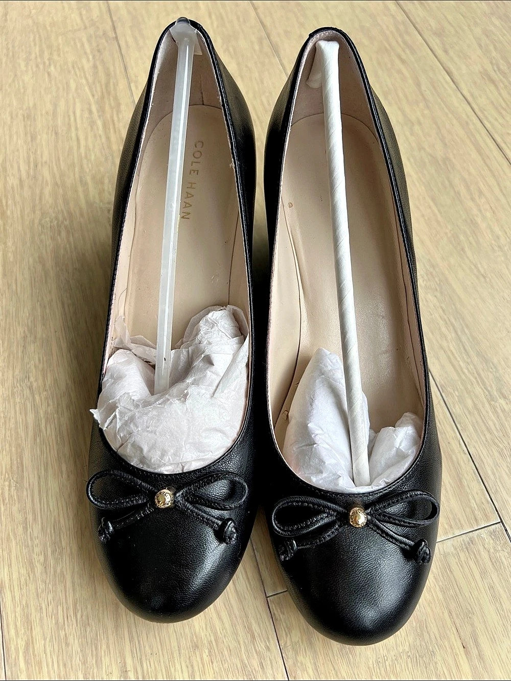 Cole Haan Black Wedge Pumps Like New